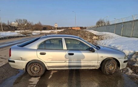 Mitsubishi Carisma I, 2002 год, 220 000 рублей, 4 фотография