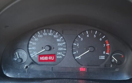 Mitsubishi Carisma I, 2002 год, 220 000 рублей, 12 фотография