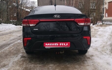KIA Rio IV, 2018 год, 1 275 000 рублей, 2 фотография