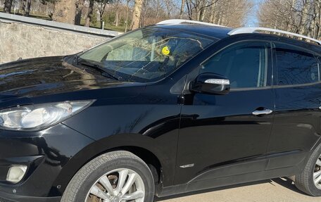 Hyundai Tucson III, 2011 год, 1 250 000 рублей, 10 фотография