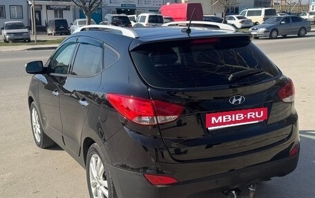 Hyundai Tucson III, 2011 год, 1 250 000 рублей, 8 фотография