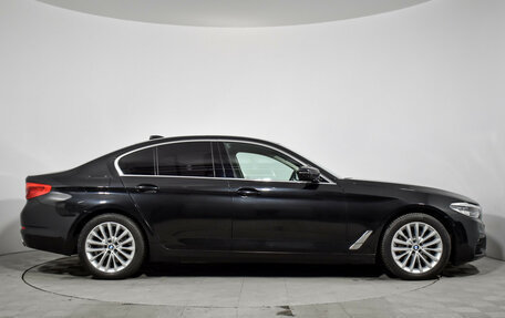 BMW 5 серия, 2019 год, 4 490 000 рублей, 4 фотография