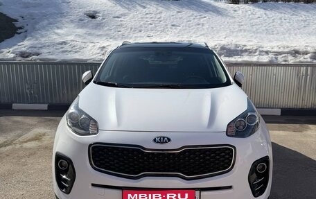 KIA Sportage IV рестайлинг, 2018 год, 2 400 000 рублей, 1 фотография