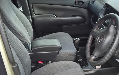 Toyota Succeed I рестайлинг, 2003 год, 600 000 рублей, 5 фотография