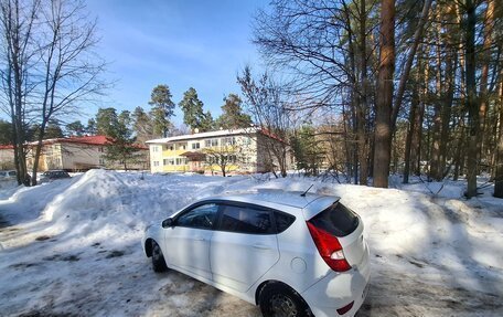 Hyundai Solaris II рестайлинг, 2011 год, 710 000 рублей, 6 фотография