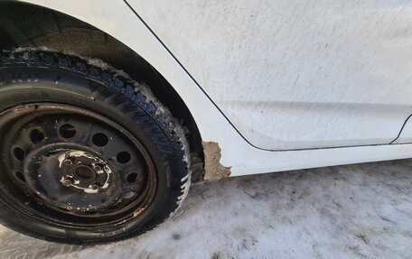 Hyundai Solaris II рестайлинг, 2011 год, 710 000 рублей, 11 фотография