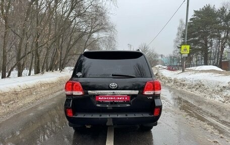 Toyota Land Cruiser 200, 2011 год, 3 350 000 рублей, 2 фотография