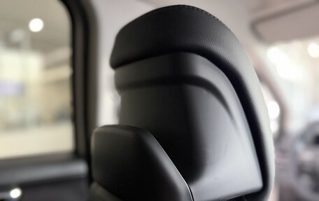 KIA Sportage IV рестайлинг, 2025 год, 24 фотография