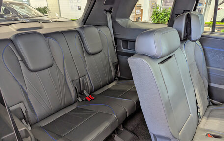 Volkswagen Teramont, 2025 год, 6 590 000 рублей, 37 фотография