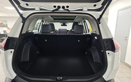 Toyota RAV4, 2025 год, 4 980 000 рублей, 9 фотография