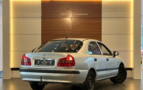 Mitsubishi Carisma I, 2003 год, 250 000 рублей, 4 фотография