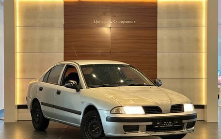 Mitsubishi Carisma I, 2003 год, 250 000 рублей, 3 фотография