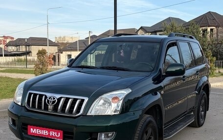 Toyota Land Cruiser Prado 120 рестайлинг, 2004 год, 1 700 000 рублей, 1 фотография
