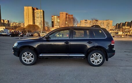 Volkswagen Touareg III, 2004 год, 620 000 рублей, 1 фотография