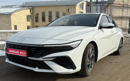 Hyundai Elantra, 2024 год, 2 290 000 рублей, 1 фотография