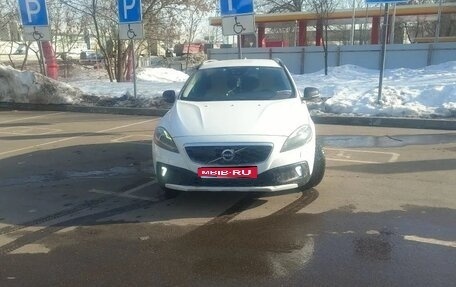 Volvo V40 Cross Country I, 2013 год, 1 450 000 рублей, 1 фотография