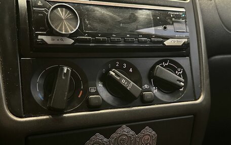 Mitsubishi Carisma I, 2003 год, 250 000 рублей, 14 фотография