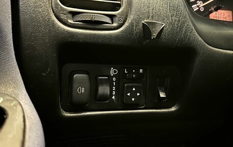 Mitsubishi Carisma I, 2003 год, 250 000 рублей, 15 фотография