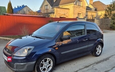 Ford Fiesta, 2006 год, 377 000 рублей, 2 фотография