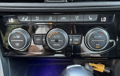 Volkswagen Jetta VII, 2021 год, 1 350 000 рублей, 18 фотография