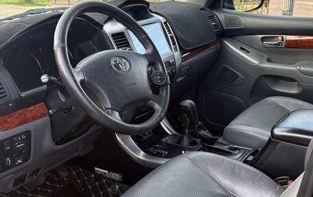 Toyota Land Cruiser Prado 120 рестайлинг, 2004 год, 1 700 000 рублей, 10 фотография