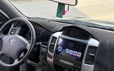 Toyota Land Cruiser Prado 120 рестайлинг, 2004 год, 1 700 000 рублей, 17 фотография