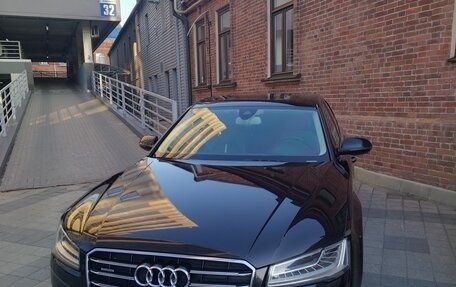 Audi A8, 2016 год, 2 100 000 рублей, 2 фотография