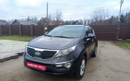 KIA Sportage III, 2010 год, 1 100 000 рублей, 3 фотография