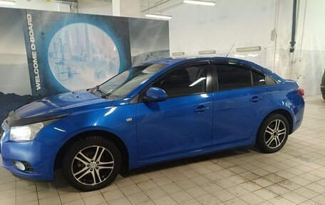 Chevrolet Cruze II, 2011 год, 740 000 рублей, 4 фотография