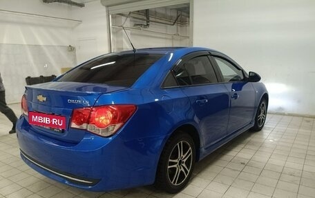 Chevrolet Cruze II, 2011 год, 740 000 рублей, 2 фотография