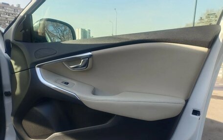 Volvo V40 Cross Country I, 2013 год, 1 450 000 рублей, 16 фотография