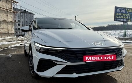 Hyundai Elantra, 2024 год, 2 290 000 рублей, 4 фотография
