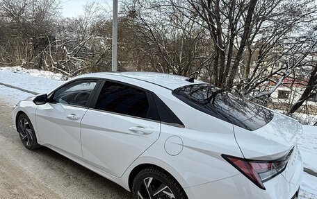 Hyundai Elantra, 2024 год, 2 290 000 рублей, 11 фотография