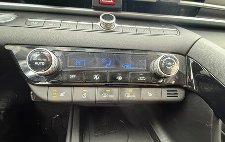 Hyundai Elantra, 2024 год, 2 290 000 рублей, 15 фотография