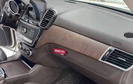 Mercedes-Benz GLS, 2016 год, 3 500 000 рублей, 9 фотография