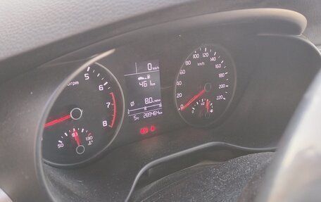 KIA Rio IV, 2018 год, 975 000 рублей, 9 фотография