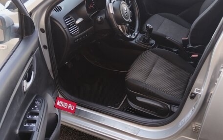 KIA Rio IV, 2018 год, 975 000 рублей, 7 фотография