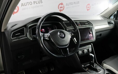 Volkswagen Tiguan II, 2019 год, 2 590 000 рублей, 9 фотография