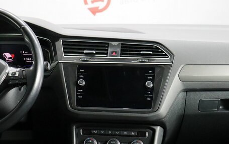 Volkswagen Tiguan II, 2019 год, 2 590 000 рублей, 16 фотография