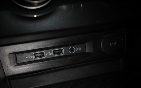 Volkswagen Tiguan II, 2019 год, 2 590 000 рублей, 23 фотография