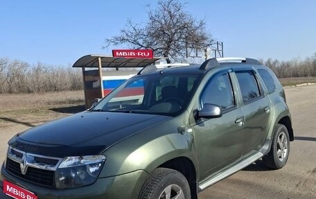 Renault Duster I рестайлинг, 2013 год, 900 000 рублей, 1 фотография