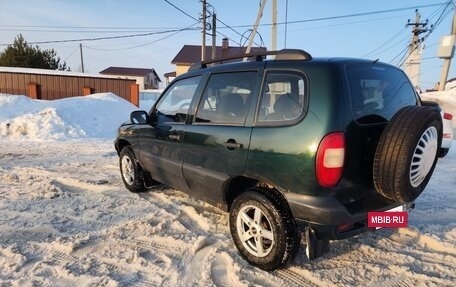 Chevrolet Niva I рестайлинг, 2004 год, 228 000 рублей, 5 фотография