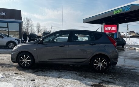 Hyundai Solaris II рестайлинг, 2011 год, 396 000 рублей, 6 фотография