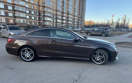 Mercedes-Benz E-Класс, 2014 год, 2 000 000 рублей, 3 фотография