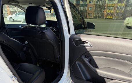 Mercedes-Benz B-Класс, 2013 год, 1 300 000 рублей, 11 фотография