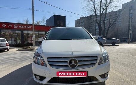 Mercedes-Benz B-Класс, 2013 год, 1 300 000 рублей, 4 фотография