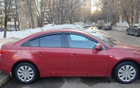 Chevrolet Cruze II, 2011 год, 650 000 рублей, 3 фотография