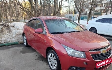 Chevrolet Cruze II, 2011 год, 650 000 рублей, 2 фотография