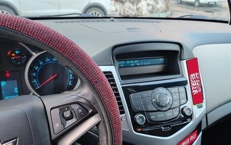 Chevrolet Cruze II, 2011 год, 650 000 рублей, 14 фотография