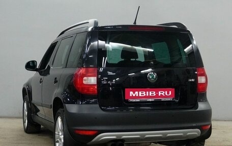 Skoda Yeti I рестайлинг, 2013 год, 903 000 рублей, 6 фотография